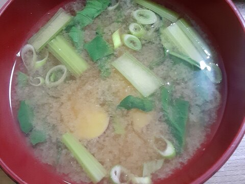 さつま芋と小松菜の味噌汁